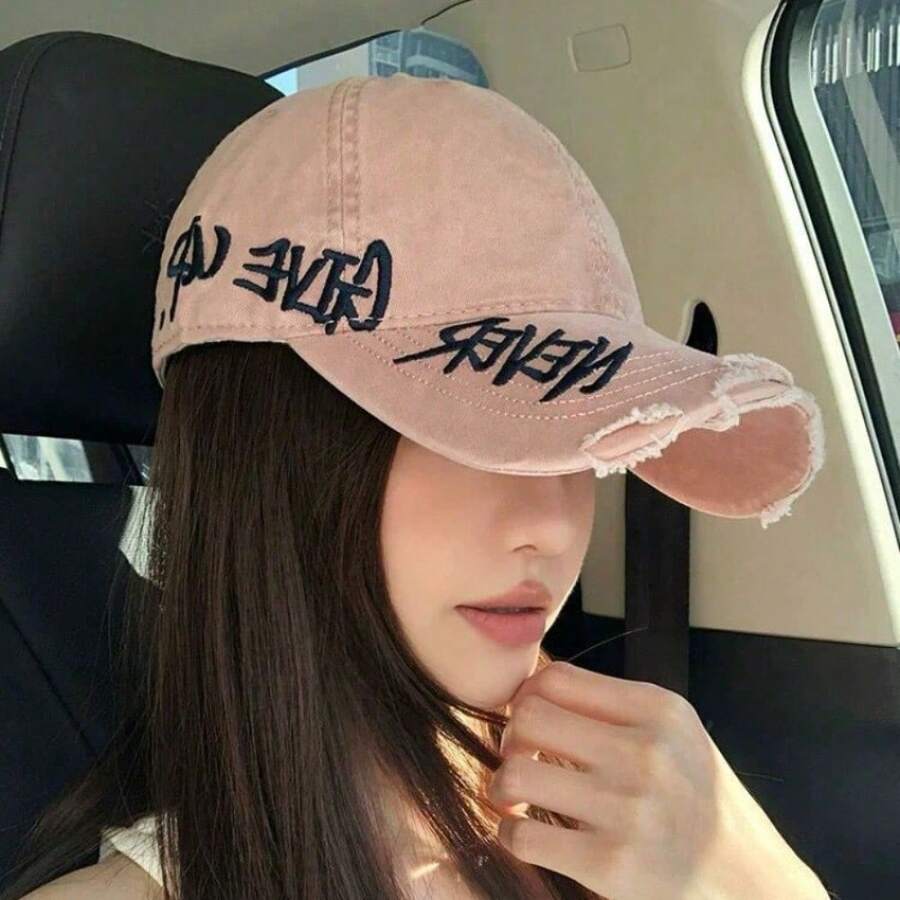 1pc Distressed Washed Baseball Cap With Embroidered Letters | Breathable Cotton With Artistic Rips, Pre-Curved Brim For Face-Framing Effect, UPF 50+ Sun Protection | Summer Festivals, Outdoor Concerts, Street Style, Daily Sun Protection For Women And Teens - 彩色 - 查看 1
