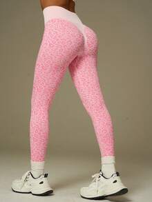 UONNOU مجموعة ملابس رياضية للنساء تتكون من 2 قطعة: حمالة صدر رياضية + بنطلون ضاغط، من قماش ناعم مصنوع من النايلون بطبعة نمر وردي، مناسبة للاستخدام اليومي والرياضة والجيم والرقص والأنشطة الخارجية والحفلات والعطلات، تشكيلة أنيقة للملابس الرياضية لجميع المواسم - متعدد الألوان - مشاهدة 6