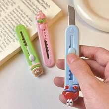 1pc High-End SpongeBob Retractable Utility Knife, Diamond Painting Precise Cutting Tool, Cartoon Stationery, Halloween Party Favor, Christmas Stocking Stuffer, DIY Essential, Home/Office Unpacking Portable Tool, Cartoon Collectible (Due To Handmade Process And Batch Differences, There May Be Slight Color Variations Or Minor Defects, Which Are Normal) - Multicolor - View 3