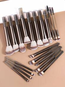 MAANGE 4pcs/8pcs/10pcs/15pcs/20pcs Professional Aluminum Makeup Brush Set, Travel Essential, Includes Foundation Brush, Blush Brush, Concealer Brush, Highlighter Brush, Powder Brush, Eyeshadow Brush, Eyebrow Brush, Lash Brush, Eyeliner Brush, Angled Brush, Soft Fiber Material, Portable, Ideal Gift For Women & Girls - Champagne - View 3