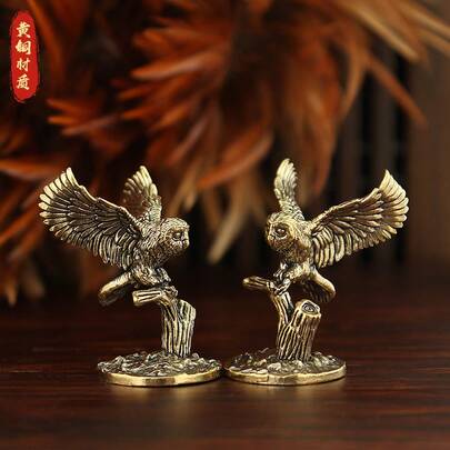 Copper Eagle Owl Pure Copper Solid Spreading Wings Owl Vintage Animal Antique Miscellaneous Tea Pet Miniature Landscape Ornament