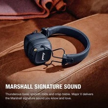 Tai nghe Bluetooth không dây Major V, sở hữu chất âm đặc trưng của Marshall, thời lượng pin 100 giờ, cấu trúc bền bỉ, thiết kế gập gọn, hỗ trợ sạc không dây, nhẹ và di động, phù hợp cho du lịch, tập thể dục, chơi game và nghe nhạc. - Màu xanh nửa đêm - Xem 2
