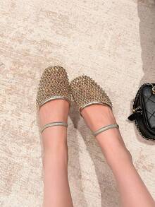 Xin Jing Shoes Giày cao gót nữ thanh lịch, giày bít mũi tròn đính đá, kiểu dáng khoét gót, thích hợp cho công sở và hẹn hò, kiểu giày bít mũi hở gót. - Vàng - Xem 3