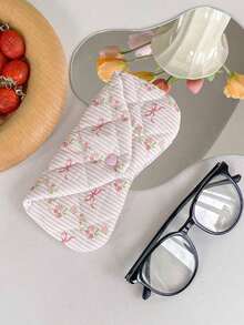 1pc Heart-Shaped Quilted Eyeglasses Case, Women's Glasses Bag, Eyeglasses Box, Eyeglasses Holder, Girls Eyewear Storage Box, Suitable For Travel, Vacation And School, Sunglasses Pouch, Multi-Function Storage Bag, Eyewear Organizer, Jewelry Pouch, Sunglasses Accessories, Designed In Korean INS Style, With Buckle Closure, Perfect For Protecting Sunglasses, Birthday Gift, Friend Gift, Bridesmaid Gift, Back To School Gift, Travel Essential, Dorm Essential - 彩色 - 查看 7