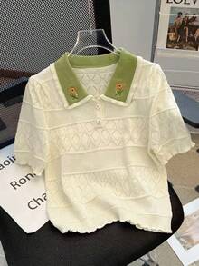 Women's Lightweight Knit Top With Doll Face Colorblock Design, Summer - Champagne - View 1