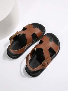 A Pair Of Comfortable And Lightweight Soft-Soled Casual Sandals For Girls And Boys. The Hook And Loop Design Makes It Easy To Put On And Take Off. Suitable For Children Aged 3 To 15. Summer Beach Vacation Casual Outdoor Thick-Soled Sandals - Brown - View 3