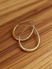 MONALLY 18K Gold Plated Charming Oval Earrings, Minimalist Exaggerated Design, Women's Stainless Steel Jewelry, Suitable For Wedding, Engagement, Promise, Bride, Eternity, Anniversary, Women, Valentine's Day, Daily Occasions, All Seasons, Romantic Holiday Gift - Yellow Gold - View 3