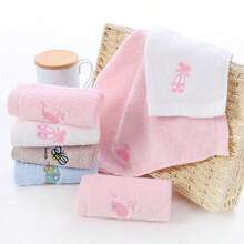 3pcs Cartoon Soft Handkerchiefs, High Quality Skin-Friendly Face Towels, Hanging Design, Absorbent & Quick Drying, Bathroom & Home Essentials - Pink - View 8