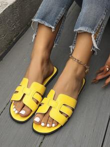 Women's Solid Color Korean Style Slippers, New Fashion Flat Casual Beach Sandals - Yellow - View 6