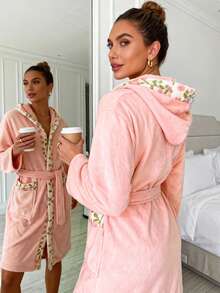 1件女士粉色樱花图案睡袍，绒面法兰绒材质，带口袋，柔软保暖舒适，配有腰带，拼接和服领，可爱卡哇伊冬季酒店水疗睡衣 - 彩色 - 查看 7