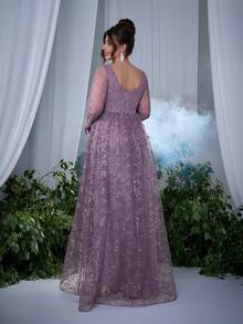 方领长袖刺绣蕾丝连衣裙，前短后长。 - 淺灰紫 - 查看 2