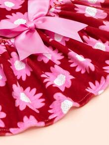 CuteBone 1 szt. Urocza sukienka dla psa Daisy z dużą różową kokardą – miękka aksamitna sukienka dla zwierząt, odpowiednia do noszenia na co dzień i na sesje zdjęciowe - Wielokolorowe - Zobacz 8