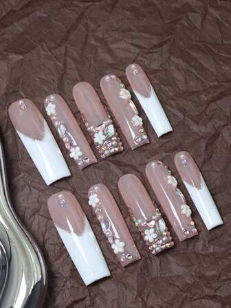 CrystalHola 10 piezas de uñas postizas hechas a mano, uñas de punta francesa, kit de uñas acrílicas, cuadrados de uñas postizas, uñas rosas, uñas de ballet largas con accesorios y gemas para uñas, uñas brillantes navideñas, uñas lindas, estilo Y2K, adecuadas para festivales de música, fiestas y uso diario; un buen regalo para niñas y mujeres; uñas de Año Nuevo.