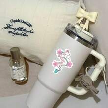 1/3 miếng dán hình rồng hoa anh đào - Miếng dán vinyl chống thấm nước sáng tạo, keo dán bền, dễ dán và gỡ bỏ mà không để lại dấu vết. Thích hợp cho chai nước, túi xách, xe máy, hộp dụng cụ, đàn guitar, máy tính xách tay và xe hơi. Kiểu dáng đẹp mắt, phụ kiện đàn guitar, đề can xe máy, thiết kế sáng tạo, nhãn dán anime, keo dán bền, bề mặt mờ, đề can tự dính, nhãn dán chủ đề, người hâm mộ anime, người đam mê xe hơi - Nhiều màu - Xem 5