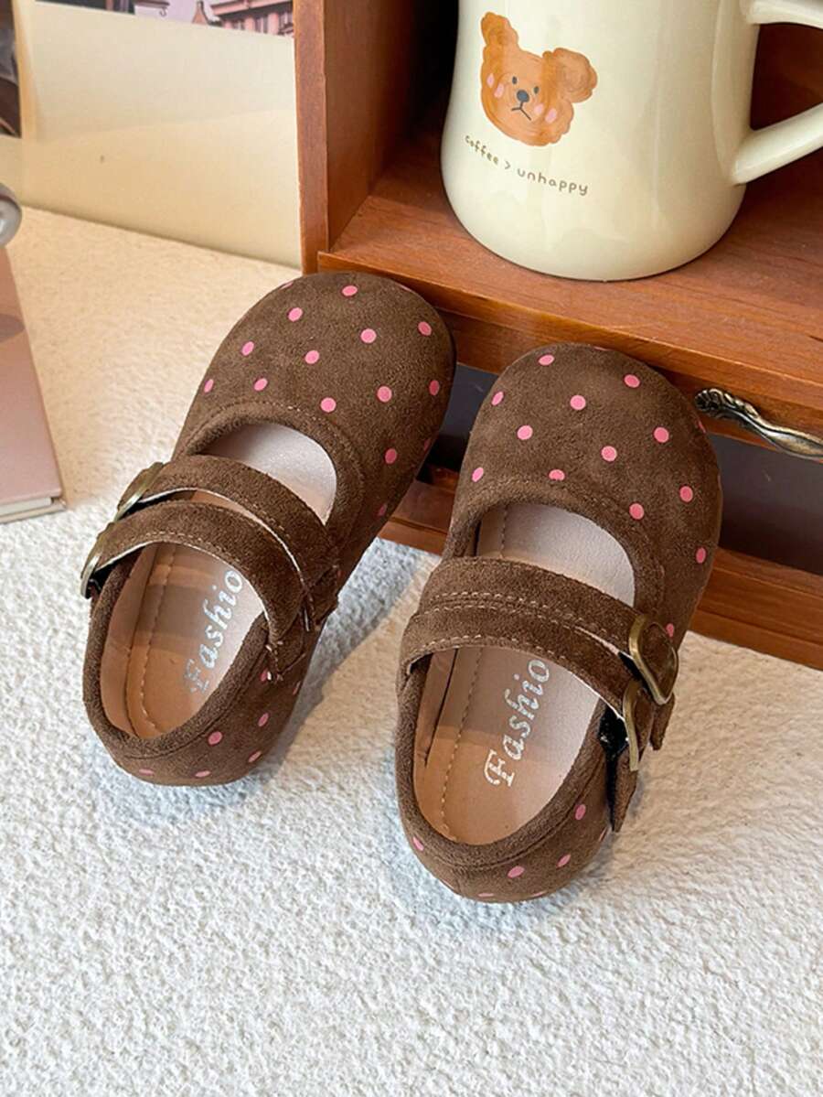 2025年新款男女童鞋，适合3-12岁儿童，魔术贴设计，方便穿脱，柔软鞋底，零跟，适合上学、海滩、演出、红毯等场合。 - 棕色 - 查看 1