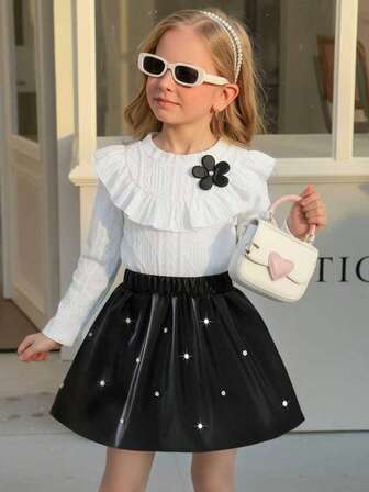 Girls' Outfit Set! Soft & Skin-Friendly Ruffle Trim Jacquard Knit Top, Paired With Elegant Pearl Decor Black Faux Leather Mini Skirt Set, Fashionable & Adorable For Spring Outings, Festivals, Daily Wear