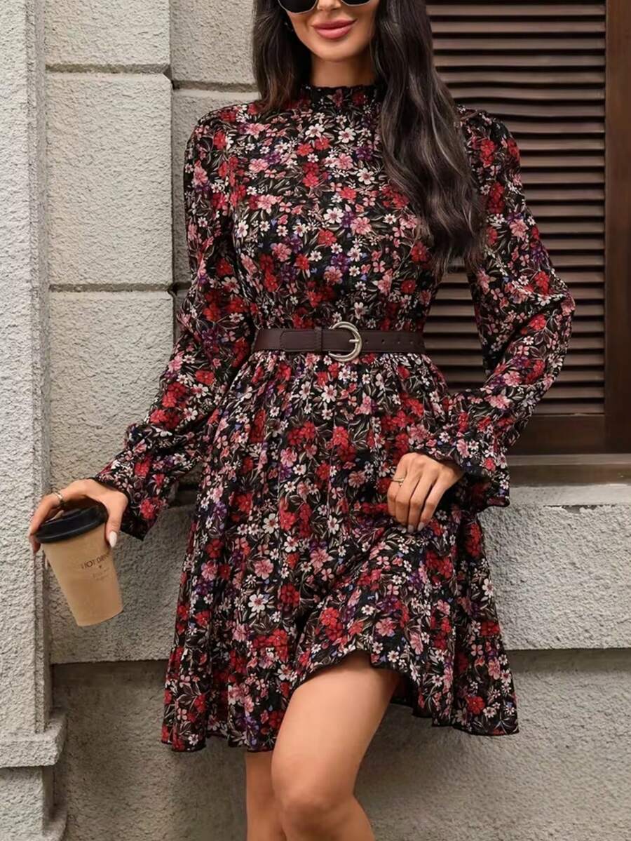 Kleid mit Blume Muster, Boho-Stil, Rüschensaum, Langarm - Schwarz - Übersicht 1