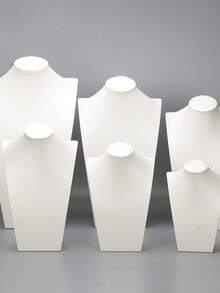 Beige Velvet Human Bust Jewelry Stand, Necklace Pendant Display Rack, Faux Pearl Necklace Showcase, Jewelry Window Display Prop, Necklace Live Streaming Display Stand - Beige - View 2