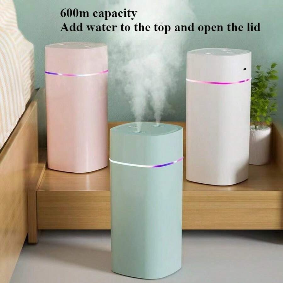 1个可爱杯形USB迷你加湿器，静音设计，适用于家庭、卧室、办公室、桌面、汽车、宿舍等场所，空气加湿，非常适合生日、旅行、露营、圣诞节装饰（不含电池，需要插电使用）