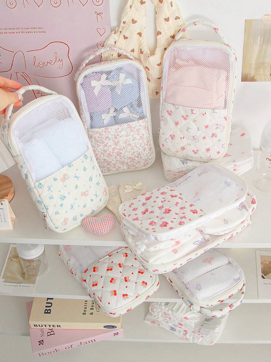 1个可爱图案印花绗缝多功能收纳袋尿布整理袋，可用于收纳尿布和衣物，可放入妈妈包中用于旅行收纳，包括毛巾、围兜、衣物、袜子、内衣、尿布等。小型衣物收纳袋，设有独立隔层可存放脏衣服，是妈妈和宝宝旅行的理想之选。旅行必备，邮轮旅行必备，度假必备，妈妈礼物，伴娘礼物。 - 彩色 - 查看 1