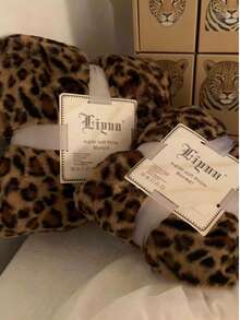 1 件豹纹仿皮毛双层保暖毯，柔软光滑的仿动物皮毛纹理，双面毛绒盖毯，适用于家庭、客厅、卧室、沙发、四季多用途床罩，提升您的生活方式