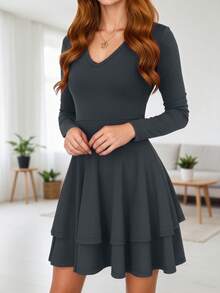 Women's Elegant Long Sleeve V-Neck Cake Dress - Fitted Waist Design, Fashionable Solid Color Autumn Outfit, Perfect For Parties And Special Occasions - Dark Grey - View 4