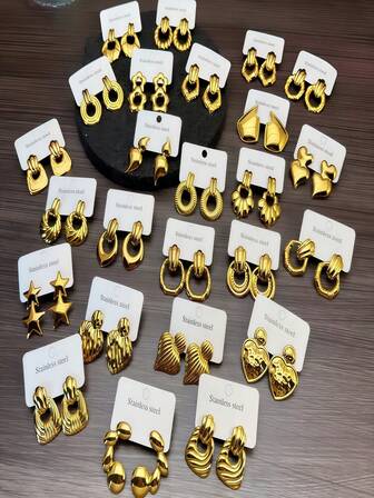 24 Pairs Of Elegant Stainless Steel Cast Earrings, With Geometric Shapes Such As Flowers, Tears, Butterflies And Wings. These Simple And Fashionable Stainless Steel Earrings Are Suitable For Ladies To Wear In Their Daily Lives And Make The Best Gift For Female Friends.