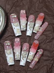 CrystalHola Bộ móng tay Giáng sinh, 10 móng tay giả thủ công, móng kiểu Pháp, bộ dụng cụ làm móng acrylic, móng vuông dán, móng màu hồng, móng dài kiểu ba lê kèm phụ kiện, hình gấu và đá trang trí móng, móng tay lấp lánh cho mùa lễ hội, móng tay dễ thương, phong cách Y2K, phù hợp cho các lễ hội âm nhạc, tiệc tùng và sử dụng hàng ngày, món quà tuyệt vời cho các cô gái và phụ nữ, móng tay năm mới. Dụng cụ làm móng - Nhiều màu - Xem 14