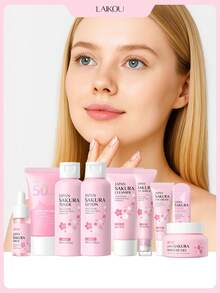 一套 LAIKOU 日本樱花保湿修护护肤套装（日本樱花化妆水 100ml + 日本樱花眼部精华 15ml + 日本樱花防晒霜（SPF50）（水润型）50g + 日本樱花保湿凝胶 60g + 日本樱花护手霜 3g + 日本樱花洁面乳 50g + 日本樱花爽肤水 100ml + 樱花眼霜 15g + 樱花精华 17ml），多功能护肤礼盒，提升整体妆容精致度，是送给女朋友的理想礼物。