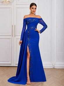 Vestido de noite luxuoso, elegante e sofisticado, com decote halter, modelagem ajustada e detalhes florais em pérolas. Ideal para galas formais, convidadas de casamento e anfitriãs. - Azul Real - Ver 4