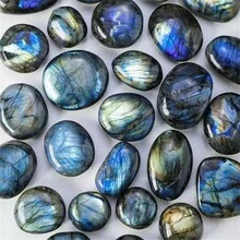 1 Piece/3 Pieces Natural Stretchite Small Carving Blue Glow Stone Polished Crystal Blue Light Reflective Stone Holiday Gift Crafts Collectibles Christmas Gift - Multicolor - View 2