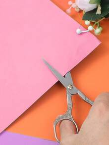 1把多功能工艺剪刀，复古刺绣剪刀，缝纫剪刀，不锈钢细节剪刀，适用于刺绣、缝纫、手工DIY工艺品和办公用途 - 彩色 - 查看 3