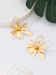 时尚优雅的几何镂空不对称花朵耳钉，女士派对/活动珠宝礼品 - 金色 - 查看 3