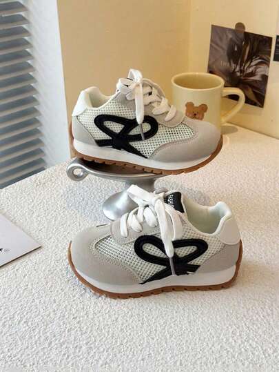 1 Pair Durable Anti-Slip Sports Shoes - Kids Running Shoes With Anti-Collision Toe Cap, Comfortable Material, Soft And Non-Abrasive; Round Toe, Curved Natural Shape, Skin-Friendly Lining, Breathable