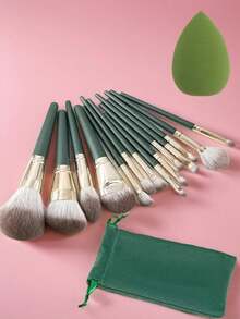 15 Pieces Of Makeup Brushes Include 14 Soft And Fluffy Professional Makeup Brushes, And The Beauty Eggs Are Equipped With A Storage Bag. They Are Very Suitable For Travel Use. These Brushes Are Suitable For Applying Foundation, Eyeshadow And Blush, And Are Excellent Tools For Applying Eye Shadow, Drawing Eyeliner, Priming And Mixing Colors. The Multi-Functional Kabuki Makeup Brushes Are Specially Designed To Create Perfect Makeup. - Green - View 2