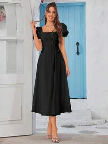 PARTHEA 女士优雅黑色方领中长连衣裙，短款泡泡袖，胸部褶皱设计，拉链细节，A字裙摆，适合派对和休闲场合。 - 黑色 - 查看 6