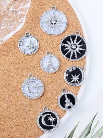 5 piezas de accesorios de joyería con colgantes de estrella y luna en forma redonda, de color negro y blanco, de aleación, materiales adecuados para DIY de aretes y collares, para uso diario de mujeres