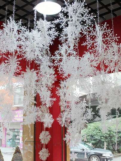 30pcs Christmas Snowflake Decorations, White Plastic Snowflakes For Christmas Decoration, Suitable For Christmas Trees, Weddings, And Window Decoration