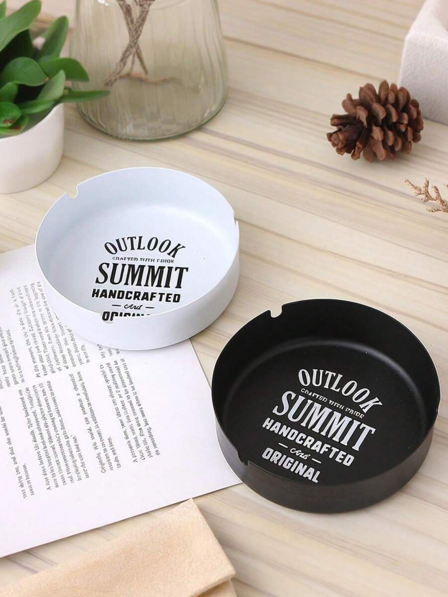 1pc Fashionable Creative Nordic Industrial Style Iron Letter Ashtray, Scratch-Resistant And Easy To Clean