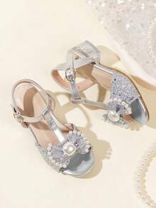 这款儿童梦幻连衣裙式银色珍珠凉鞋适合演出、婚礼、特殊活动、夏季生活、正式场合和户外聚会。 - 銀色 - 查看 3