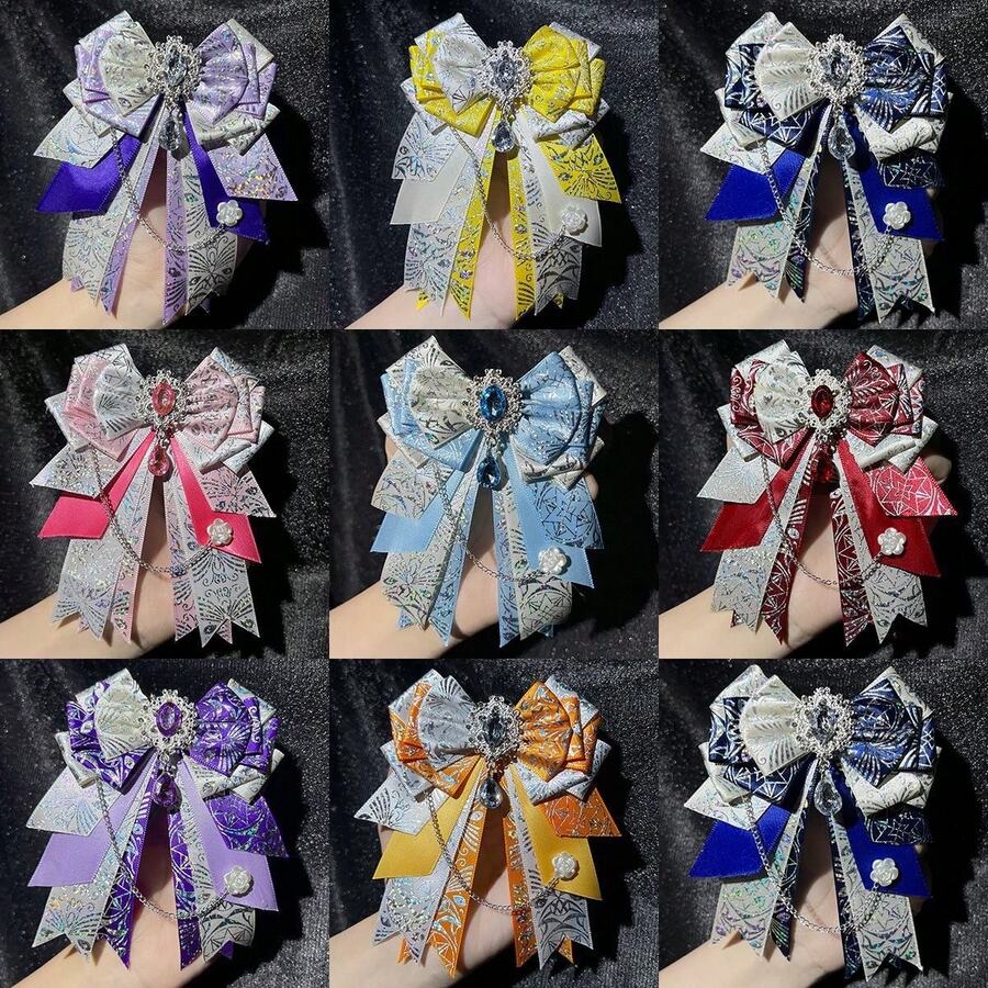 1 pieza Broche decorativo lindo con lazo de strass láser, puede decorar mochilas, rosa de múltiples capas tejida a mano DIY producto terminado, accesorio de disfraz de animación, bastón de ánimo de fanáticos de idol - Multicolor - Ver 1