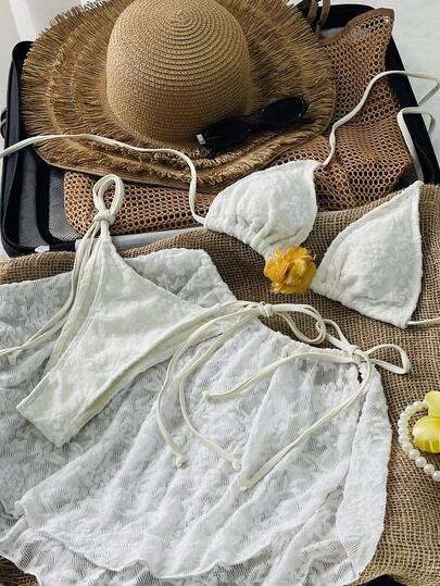 Conjunto de traje de baño de 3 piezas, estilo europeo y americano, con nueva tela suave, decoración de flores falsas en la parte superior del traje de baño, Bottom de bikini con lazos laterales y falda pareo con lazos, adecuado para vacaciones en la playa y fiestas en la piscina