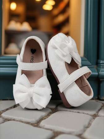 1 คู่ รองเท้าบัลเลต์เด็กผู้หญิงสีขาว ติดโบว์ หัวเหลี่ยม ทรงแบน, วัสดุชีฟองคุณภาพดี นุ่มสบาย น้ำหนักเบา เหมาะสำหรับเด็กผู้หญิงอายุ 3-15 ปี, เด็กเล็ก, นักเรียนประถม, ในร่ม/กลางแจ้ง, เทศกาลต่างๆ