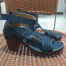 Women's Cutout Block Heel Sandals - Retro Ankle Strap Comfort Shoes For Daily Wear  Comfortable Block Heel Cutout Sandals - Retro Ankle Strap Shoes For Date & Outings  Retro Cutout Ankle Sandals - Block Heel Comfort Casual Shoes For Summer  Plus Size Cutout Block Heel Sandals - Retro Ankle Strap Comfort Shoes Black Cutout Heels - Retro Ankle Strap Casual Shoes For Women - 藍色 - 查看 5