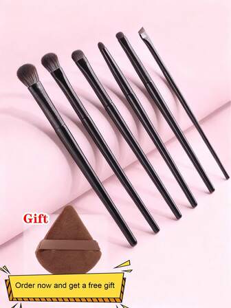 7pcs Eye Makeup Brush Set, Free Triangle Makeup Sponge Included, Soft & Portable Travel Cosmetic Tools, Eyeshadow, Contour, Eyebrow Brushes, All-In-One Makeup Brush Kit For Beginners