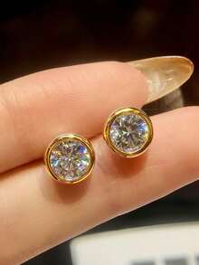 一对0.5-1克拉包镶圆形莫桑石结婚订婚耳钉，S925纯银，简约时尚女士耳环，精致女士珠宝礼物，适合圣诞节和约会 - 金色 - 查看 10