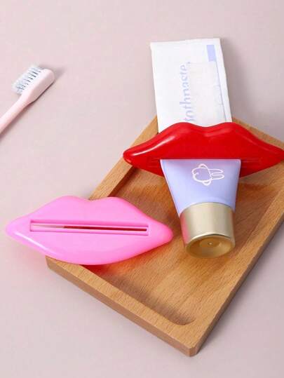 4pcs Cartoon Lips Slouchy Toothpaste Squeezer, Creative Portable Toothpaste Holder Home Bathroom Decor Fall Decor Back To School