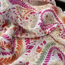 1pc 27.5inch Elegant Floral Print Women's Satin Square Scarf - Soft And Suitable For Casual Outings In Bright Red, Pink, Orange, And Green Headband Accessories - 彩色 - 查看 5