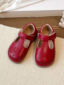 1双幼儿女童休闲平底鞋，舒适透气，时尚百搭，适合日常穿着。 - 紅色 - 查看 5