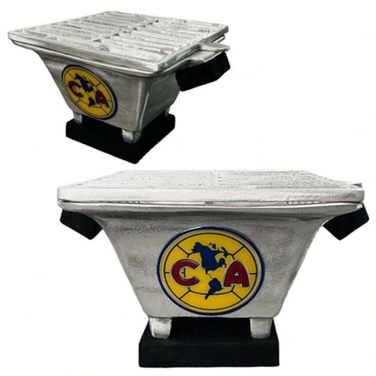 Asador Metalico para Carbon Modelo America Soccer Parrilla Portatil para Mesa Brasero para Carne Asada Grill para Camping BBQ Barbeque Anafre para Centro de Mesas en Jardin Patios Reuniones Con Agarraderas y Base de Madera Para Banquetes y Cazuelas Parrillero Artesanal - como en la foto - Añade 1